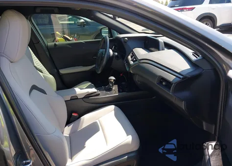 2021 Lexus Ux 250H z USA, uszkodzony, nr VIN JTHX9JBH3M2042734